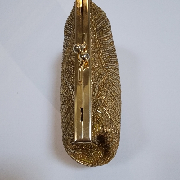 EVENING BAG 1970s HAND BEADED GOLD + CONVERTIBLE SHOULDER SNAKE CHAIN NWOT MINT - Picture 7 of 14